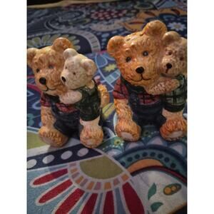 GKA Bears Holding Bears Salt and Pepper Shakers - 3.75" Tall